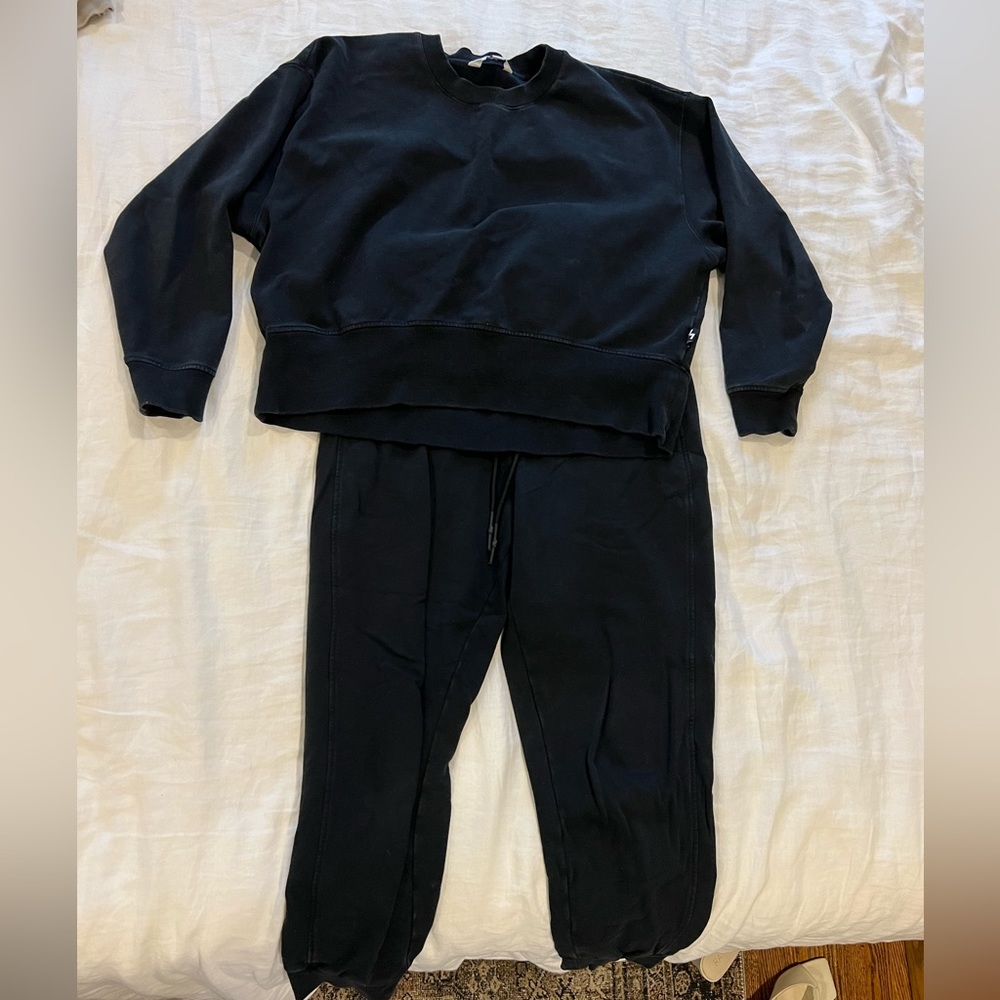 Black JoyLab Sweatset